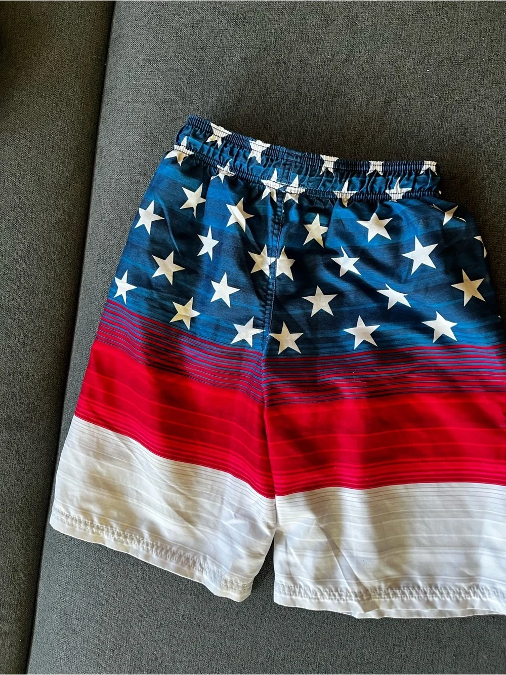 Under Armour Boys Size 7 Swim Trunks Patriotic Stars Stripes Red White Blue Flag